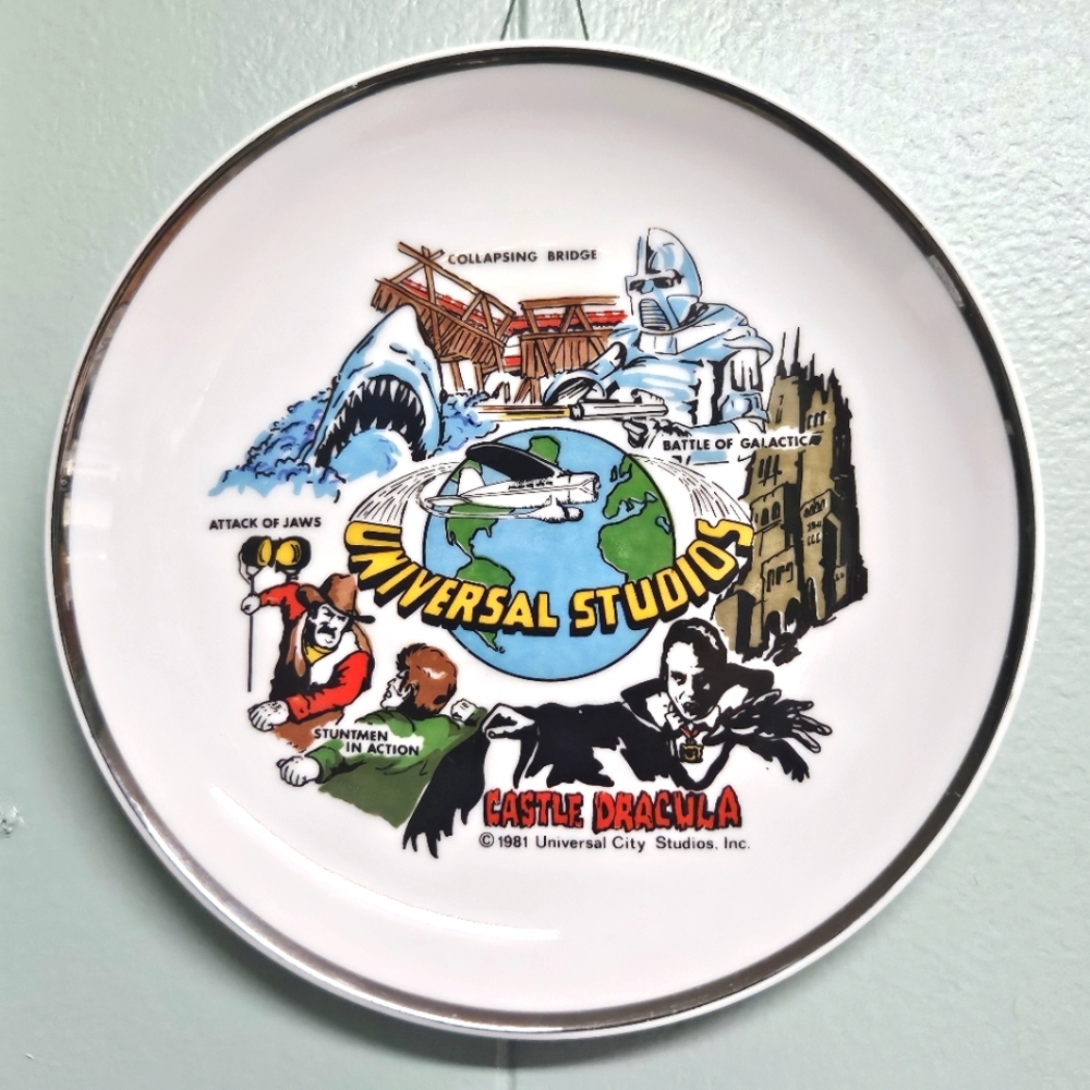 RARE Universal Studios Souviner Plate 1981